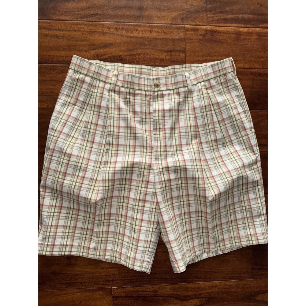 Roundtree & Yorke Gold Label Plaid Pleated Golf Shorts Men's S 36‎